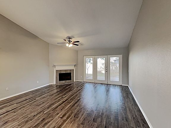 4th image of 4617 Greenfern Ln