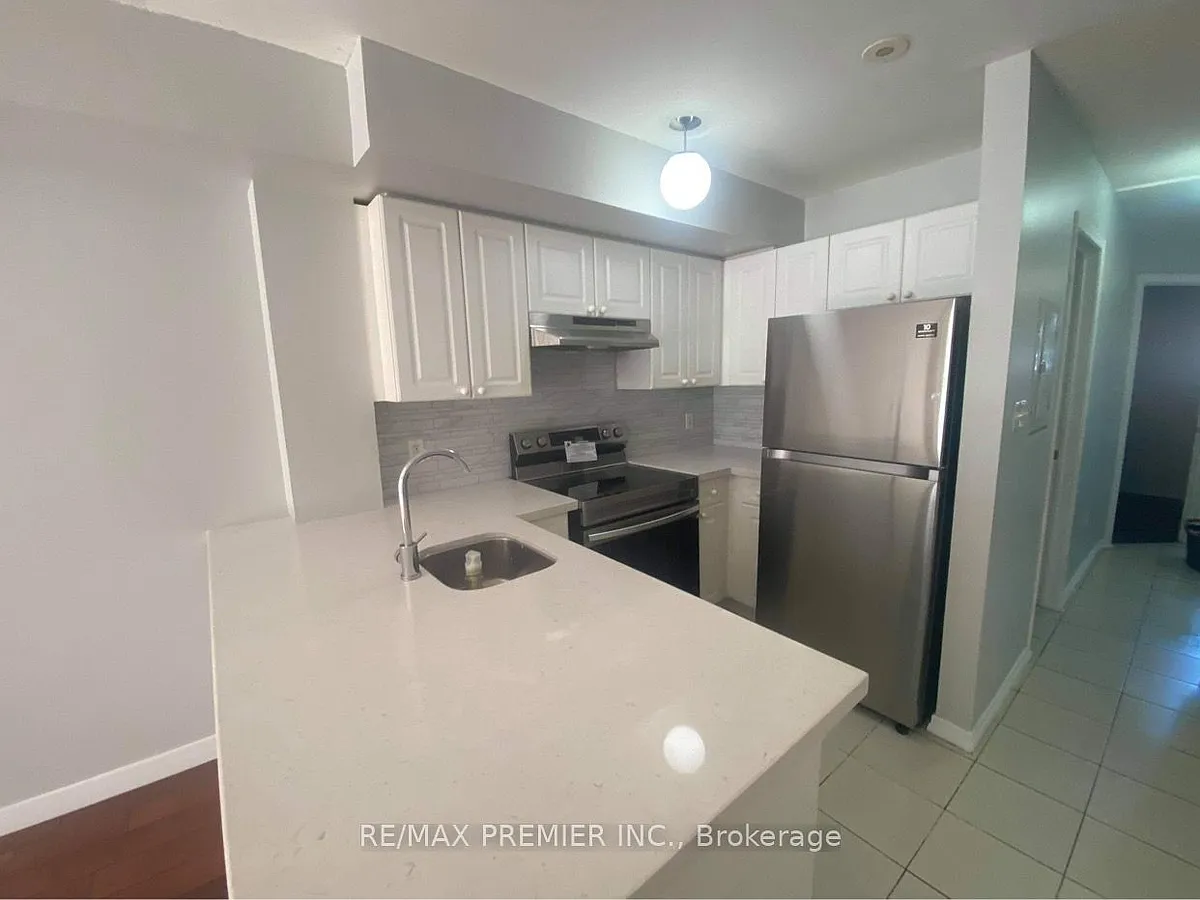 Building Photo - 1530 Weston Rd #116