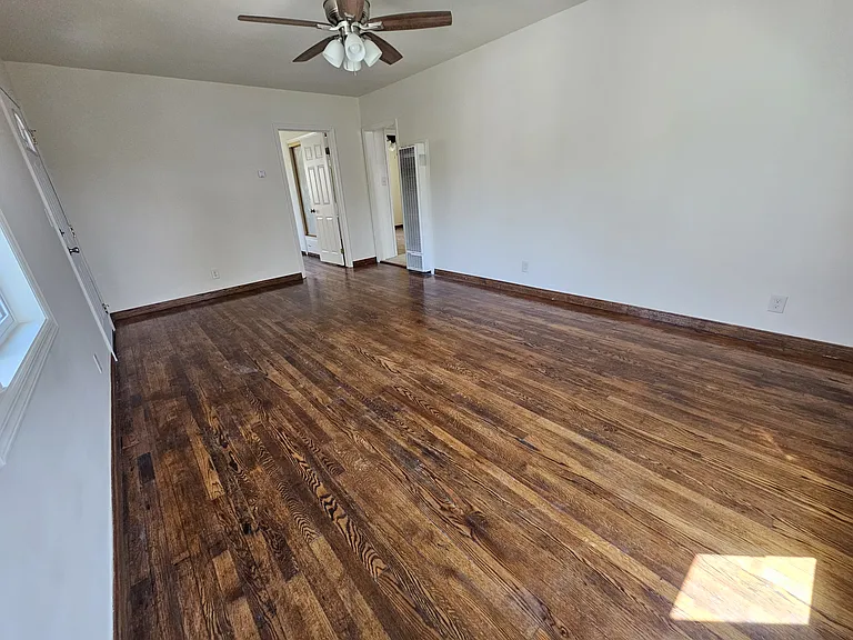7758 S Newlin Ave — Photo 21