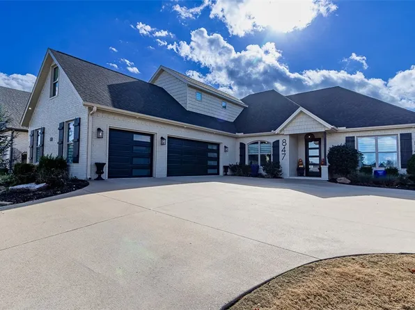 847 E Via Firenze Ave, Springdale, AR 72762