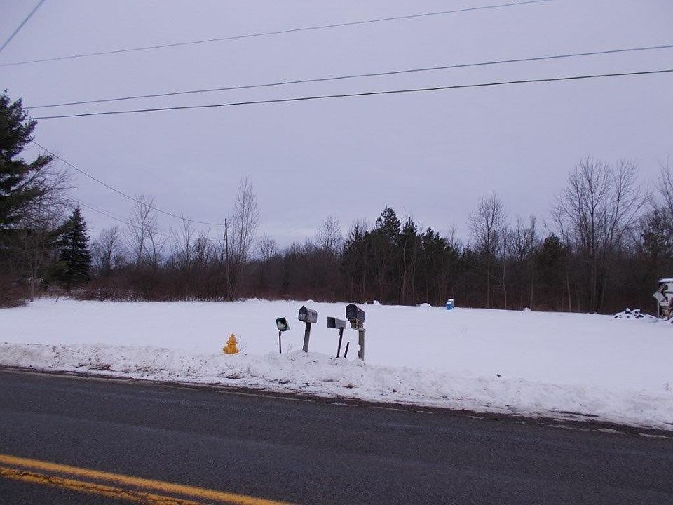 2nd image of 6255 Stone Hill Rd