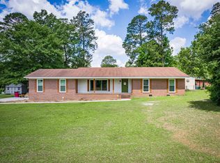 30 Daniel St, Hawkinsville, GA 31036