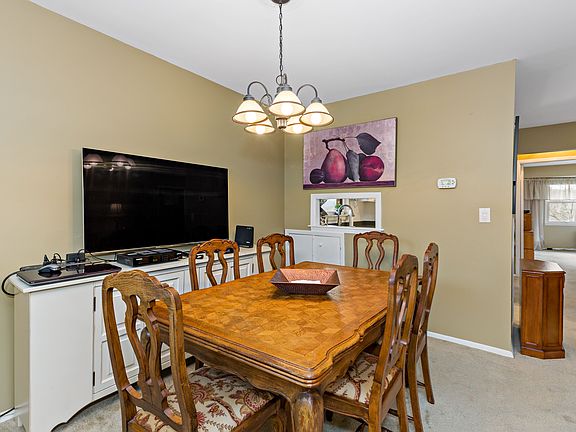 KathyOD-15M Essex Pl-4.JPG