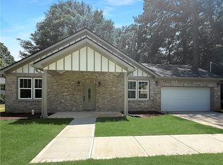 243 Roxbury Dr, Riverdale, GA 30274