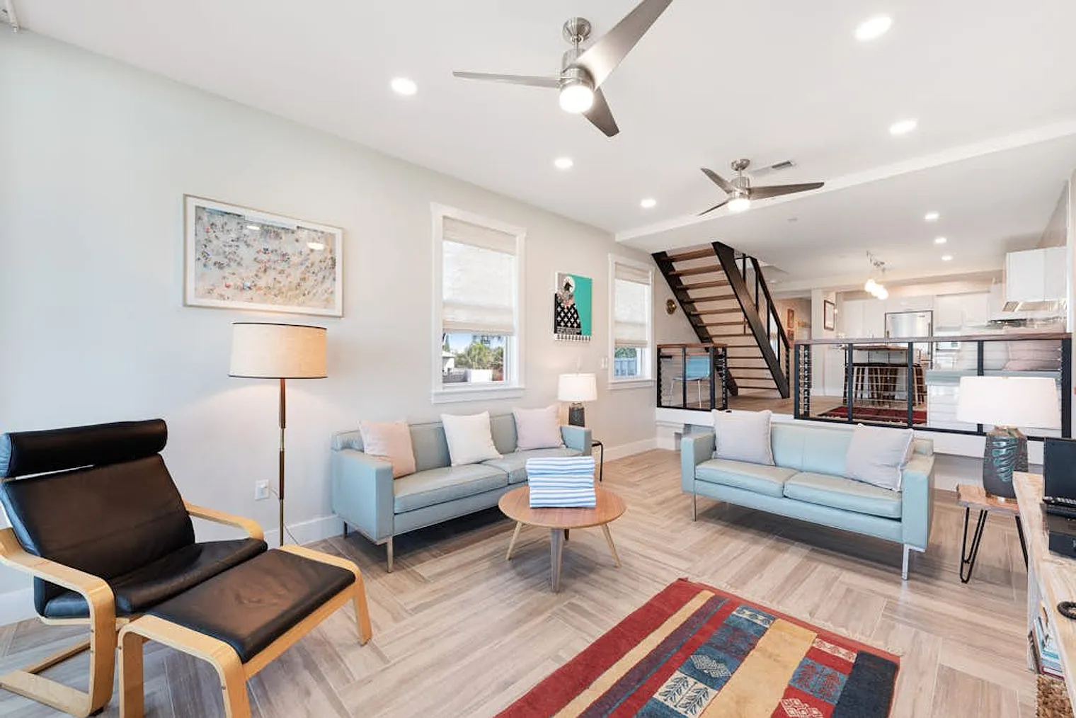2 bed, 2.0 bath, 1453 sqft, $6,468 — Photo 2