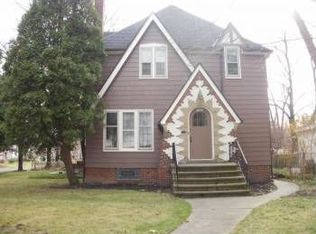 3986 Bluestone Rd, Cleveland, OH 44121