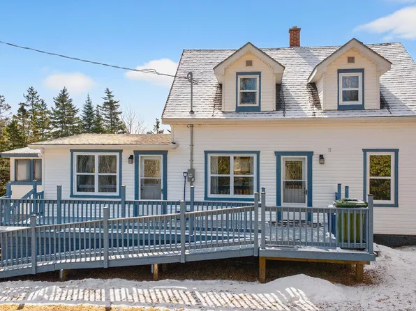 15682 Highway 7, East Ship Harbour, NS B0J 3H0