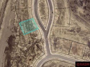 1010 Bitterend Cir, Mankato, MN 56001