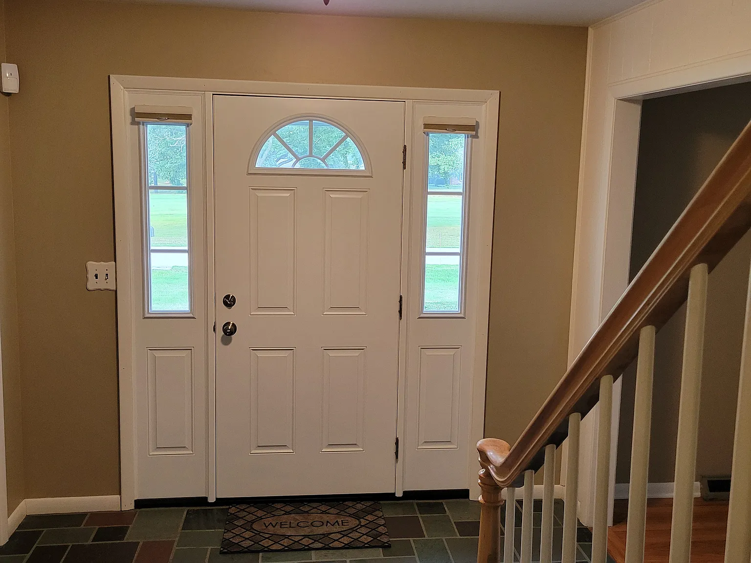 4 bed, 2.5 bath, 2184 sqft, $2,695 — Photo 3