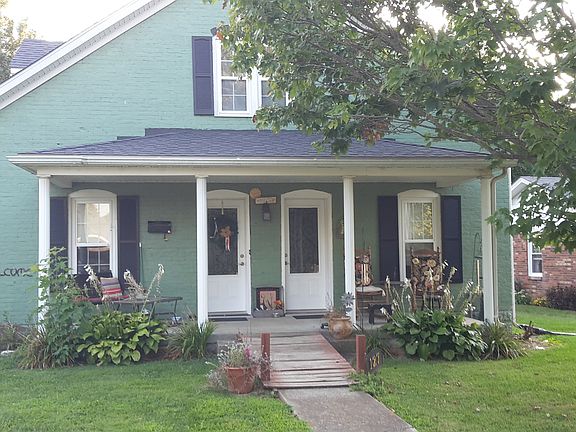 2nd image of 127 Sunset Dr