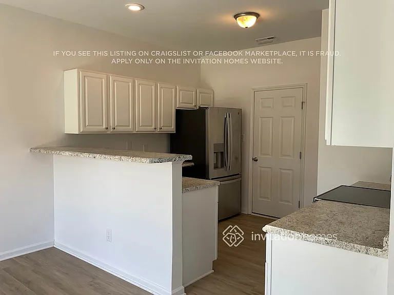 1626 Brownairs Ln — Photo 5