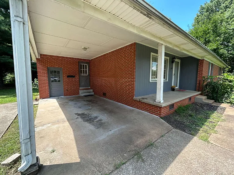 2619 Central Ave — Photo 13