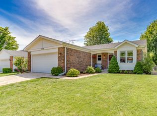 730 Jody Ln, Hoffman Estates, IL 60169