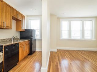 142 Highland Ave #17S, Somerville, MA 02143
