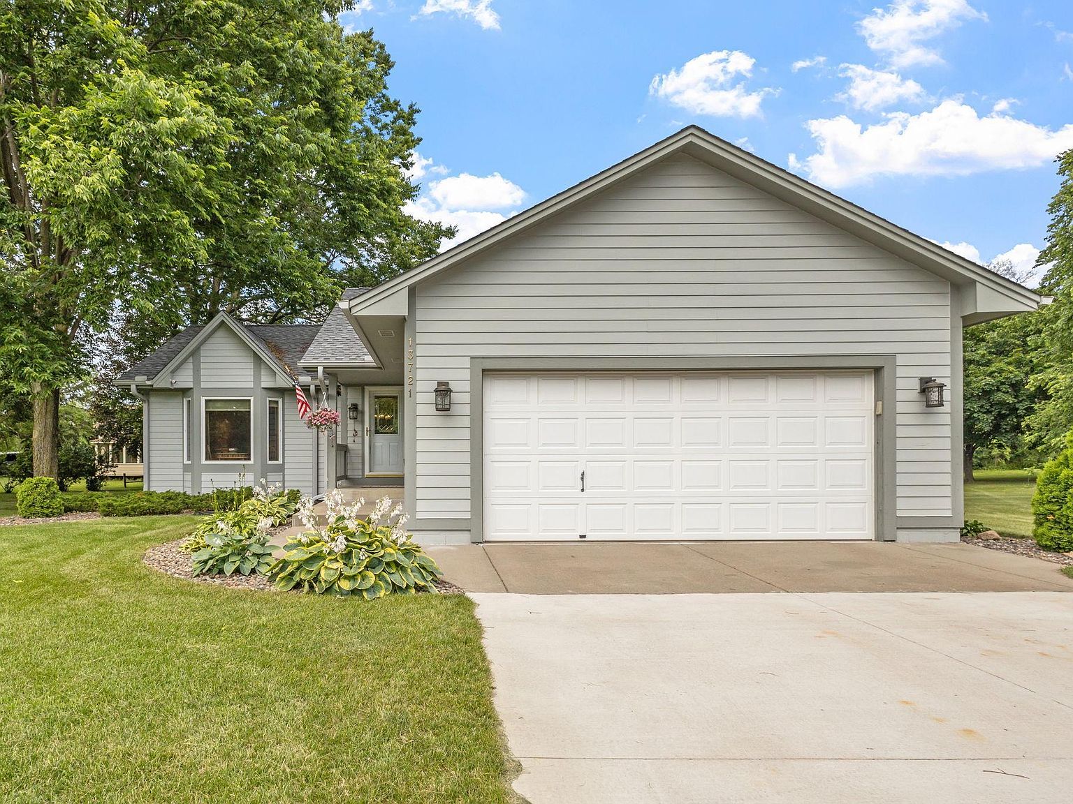 13721 Norwood Ln N, Dayton, MN 55327 | Zillow