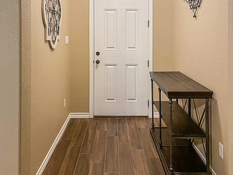 1634 Boise Dr — Photo 2