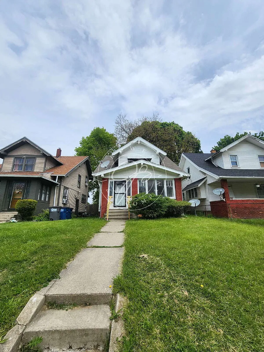 Building Photo - 1354 Goodale Ave