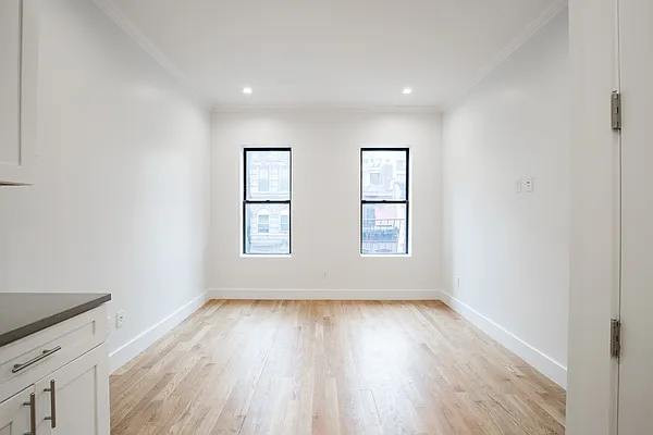 Rented by Nooklyn NYC LLC | media 1