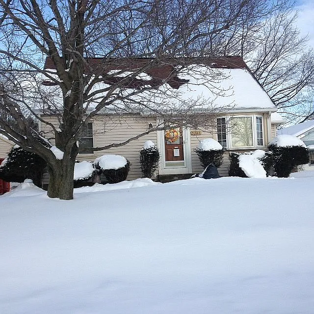 5305 Washington Ave photo 1