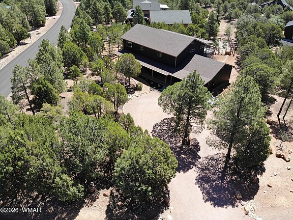 5th image of 1495 Shade Tree Dr
