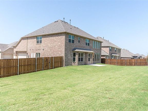 5th image of 1160 Balloch Dr