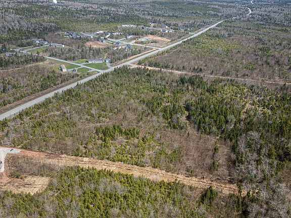 4th image of 110 Old Guysborough Rd