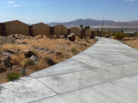 Fencing near entrance gate