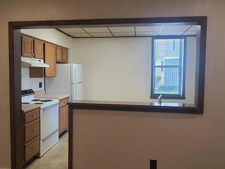 109 Main St #1 — Photo 11