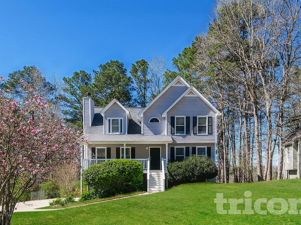 1st image of 447 Kent Ln