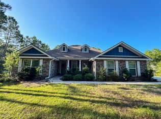 2454 Cove Rd, Navarre, FL 32566