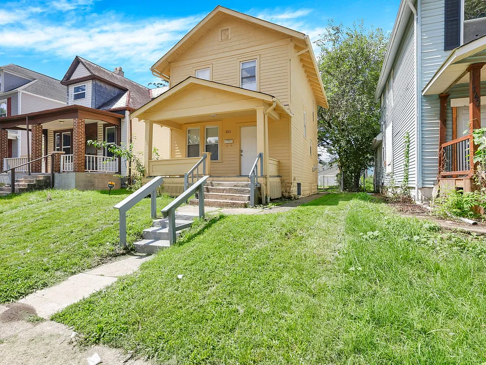 151 S Eureka Ave
