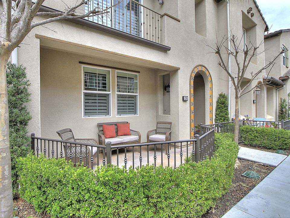 1st image of 176 Playa Cir
