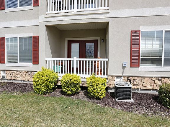 2nd image of 1052 S Canyon Meadow Dr #1