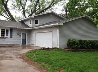 4233 New York Ave, Grand Island, NE 68803