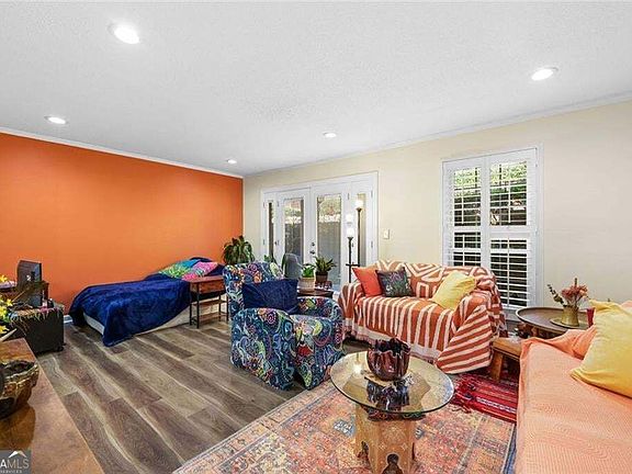 4th image of 6851 Roswell Rd Unit F3