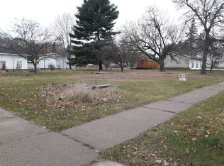 1906 E 3rd St, Merrill, WI 54452