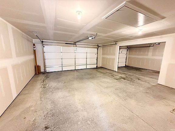2nd image of 2315 Chandler Way