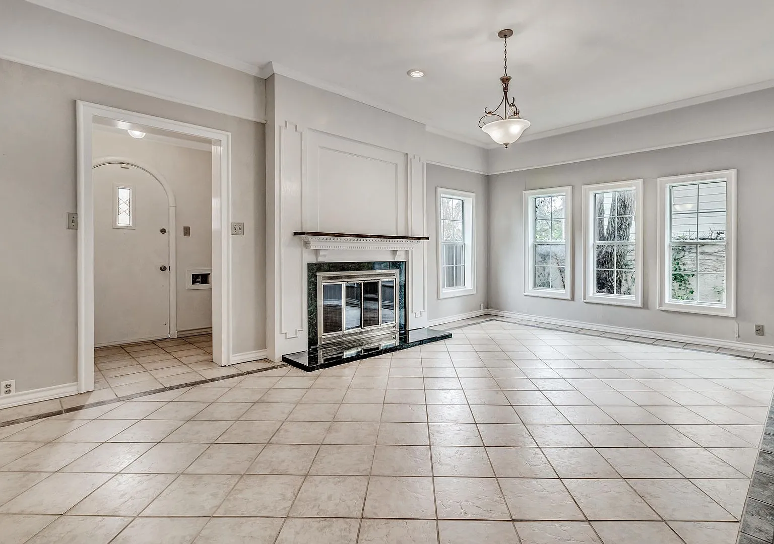 3-Bedroom In Alamo Heights W/ Pool — Photo 4