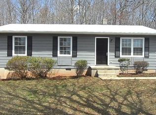 5142 Heights School Rd, Pamplin, VA 23958