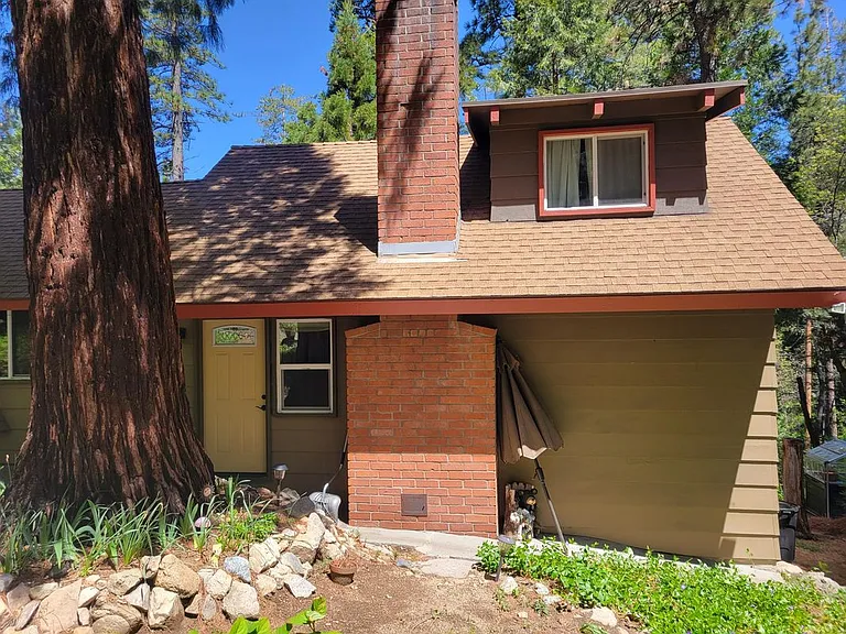 27868 Holly Ln — Photo 3
