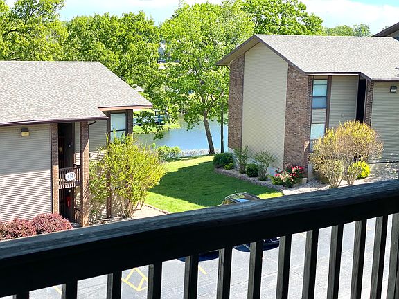 4th image of 257 Clubhouse Dr APT 12