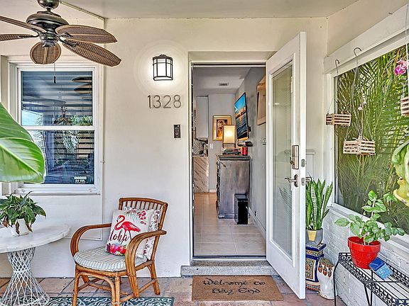 5th image of 1328 NE 1st Avenue