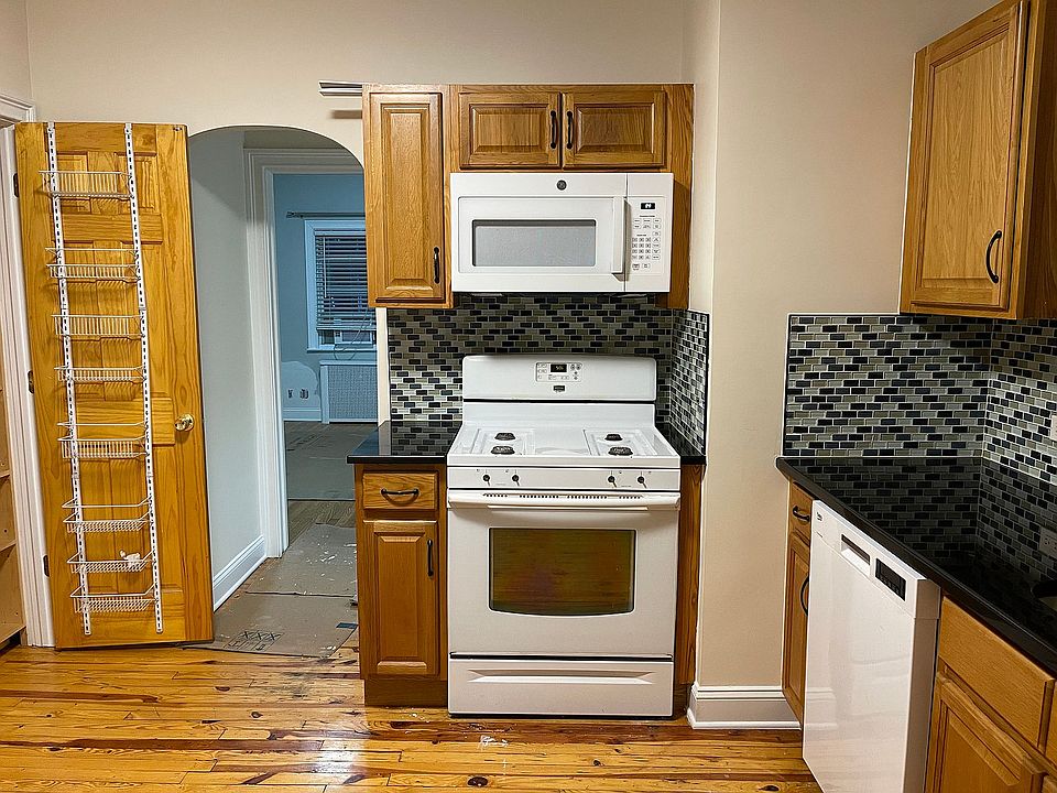 1st image of 21-31 47th St #1