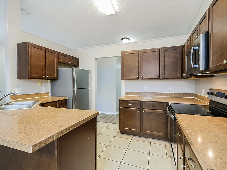 8661 Wellington Loop — Photo 8