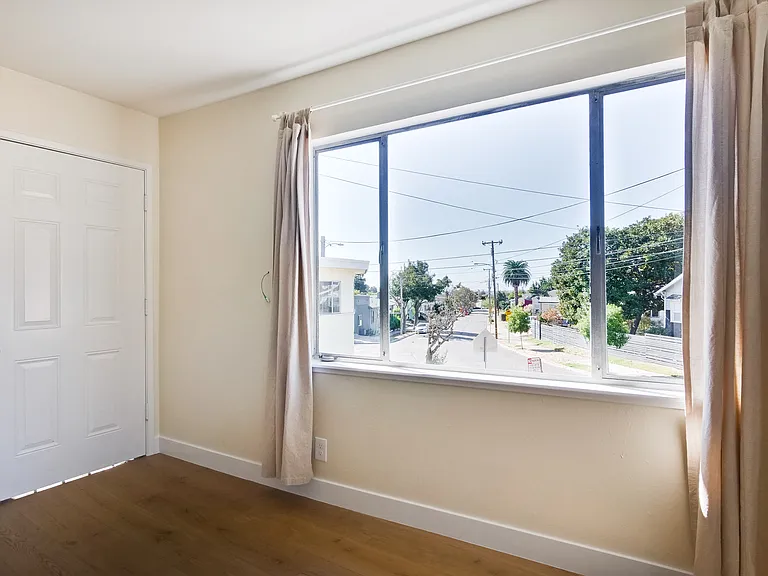 2908 Birdsall Ave #2908 — Photo 40