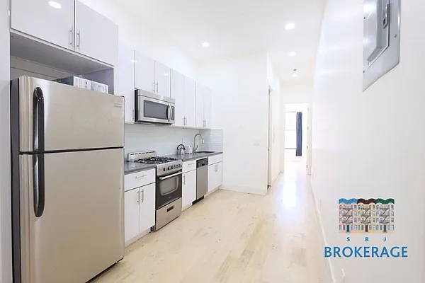 Rented by SBJ Brokerage, LLC | media 13