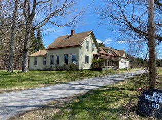 943 Beckwith Rd, Cornville, ME 04976