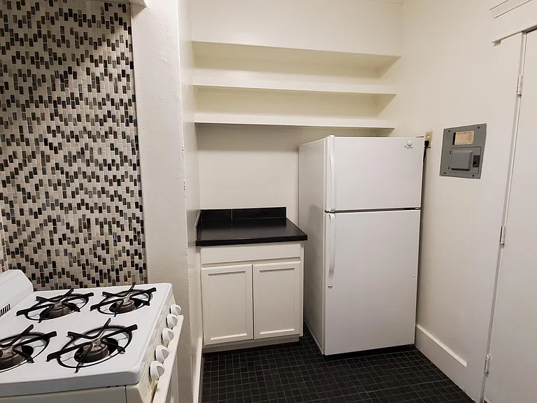 340 Orange Ave #340 — Photo 6