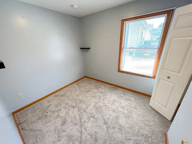 681 Maple Ave — Photo 42