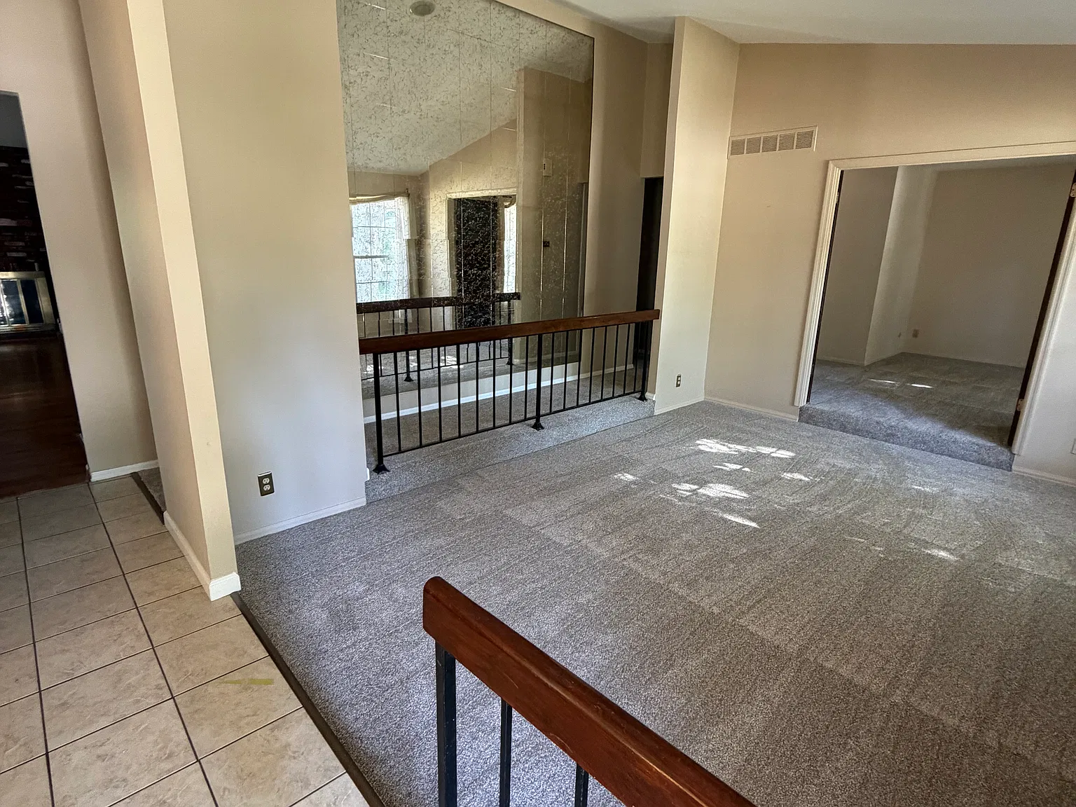 3 bed, 2200 sqft, $2,800 — Photo 4